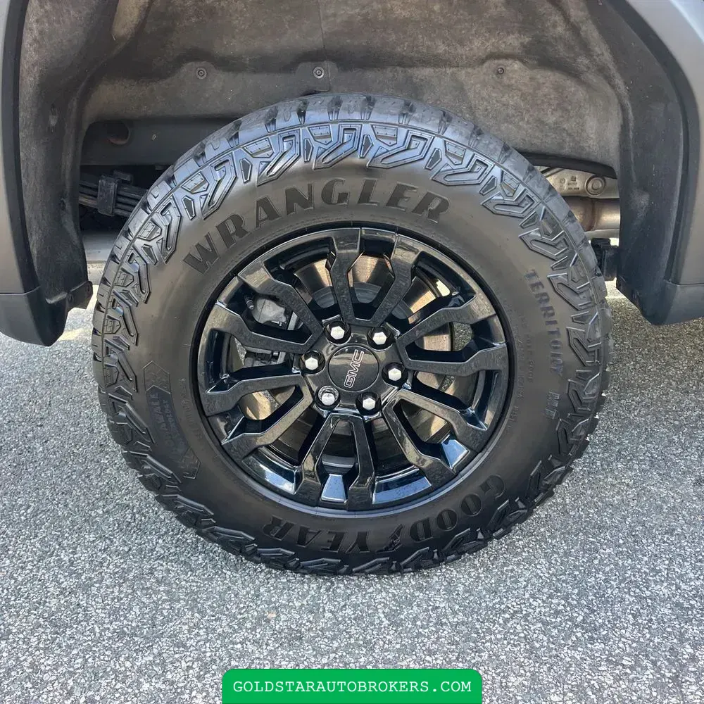 2023 GMC Sierra 1500 AT4X