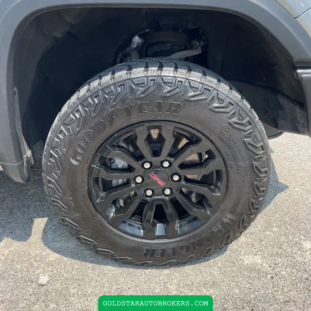 2023 GMC Sierra 1500 AT4X
