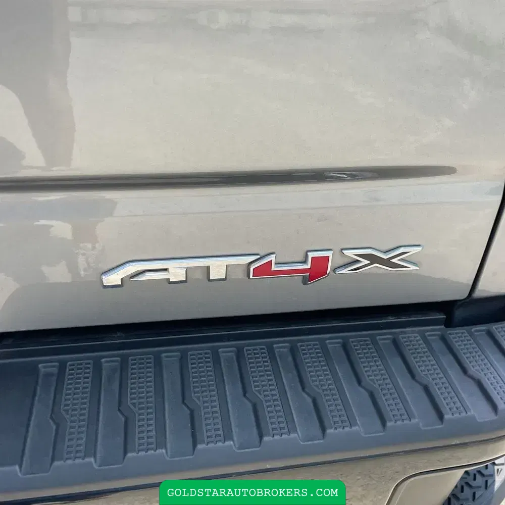 2023 GMC Sierra 1500 AT4X