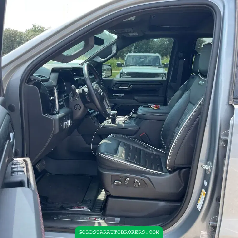 2023 GMC Sierra 1500 AT4X