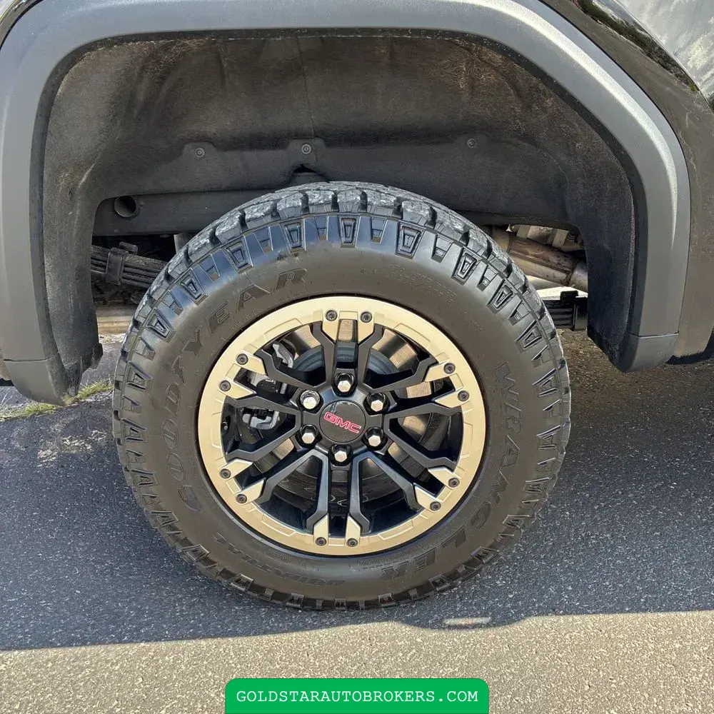 2024 GMC Sierra 1500 AT4X