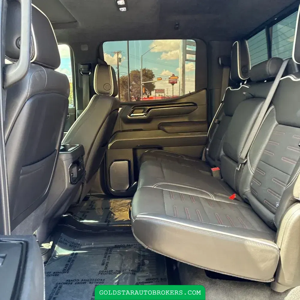 2024 GMC Sierra 1500 AT4X