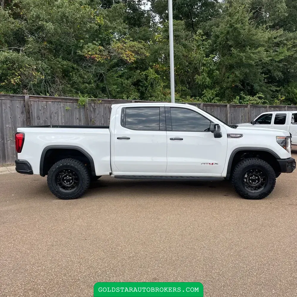 2024 GMC Sierra 1500 AT4X