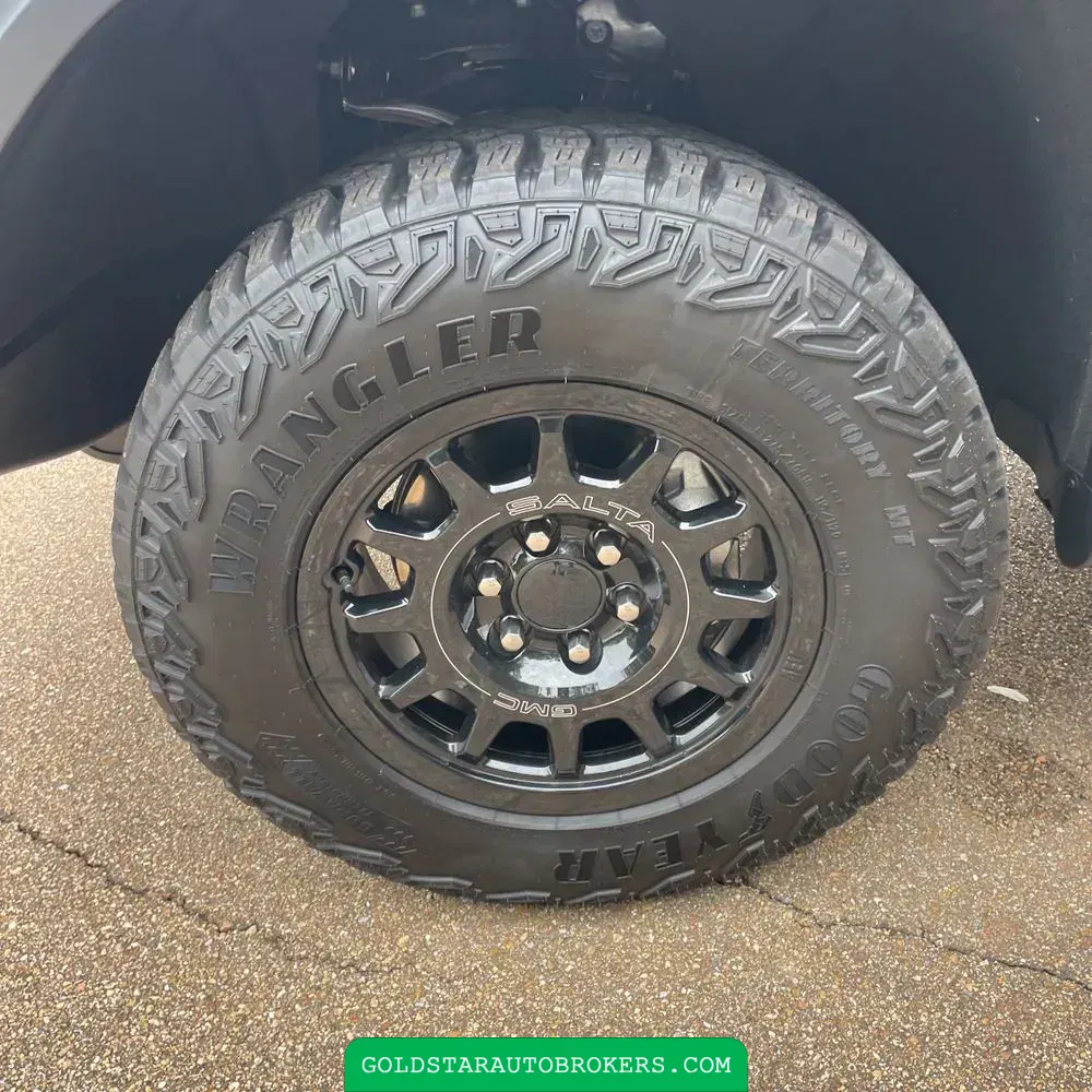 2024 GMC Sierra 1500 AT4X