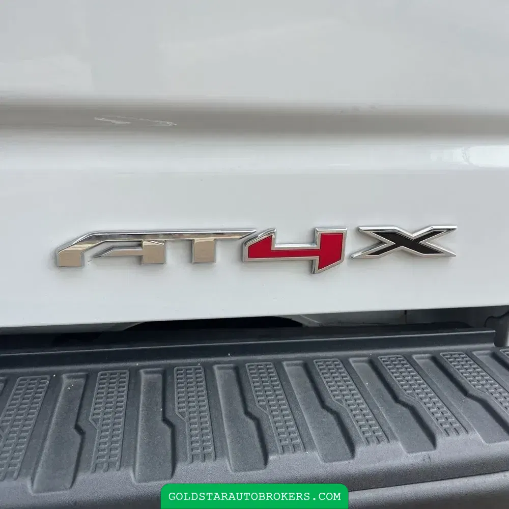 2024 GMC Sierra 1500 AT4X