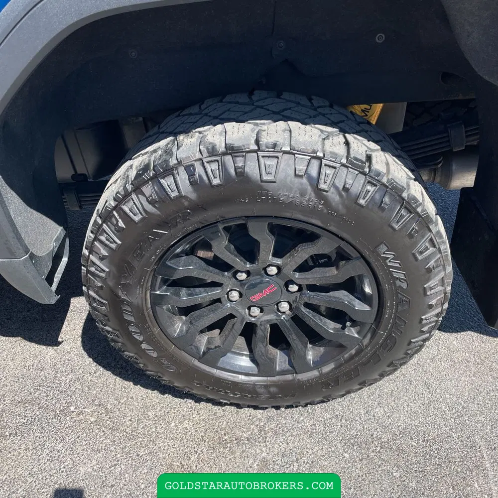 2023 GMC Sierra 1500 AT4X