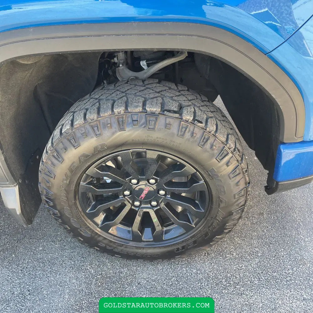 2023 GMC Sierra 1500 AT4X