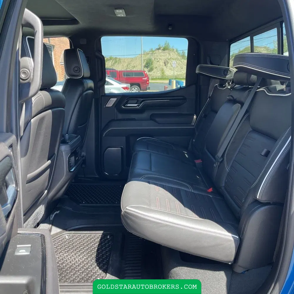 2023 GMC Sierra 1500 AT4X