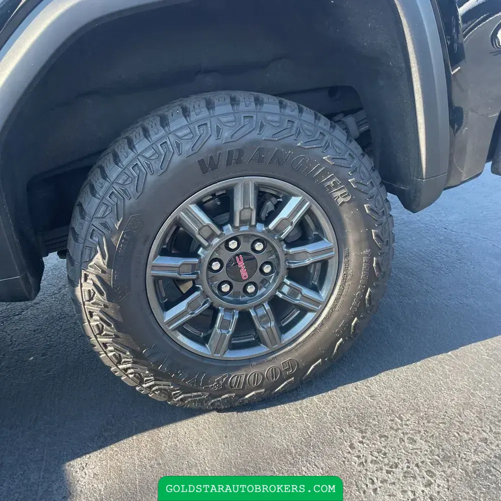 2024 GMC Sierra 1500 AT4X