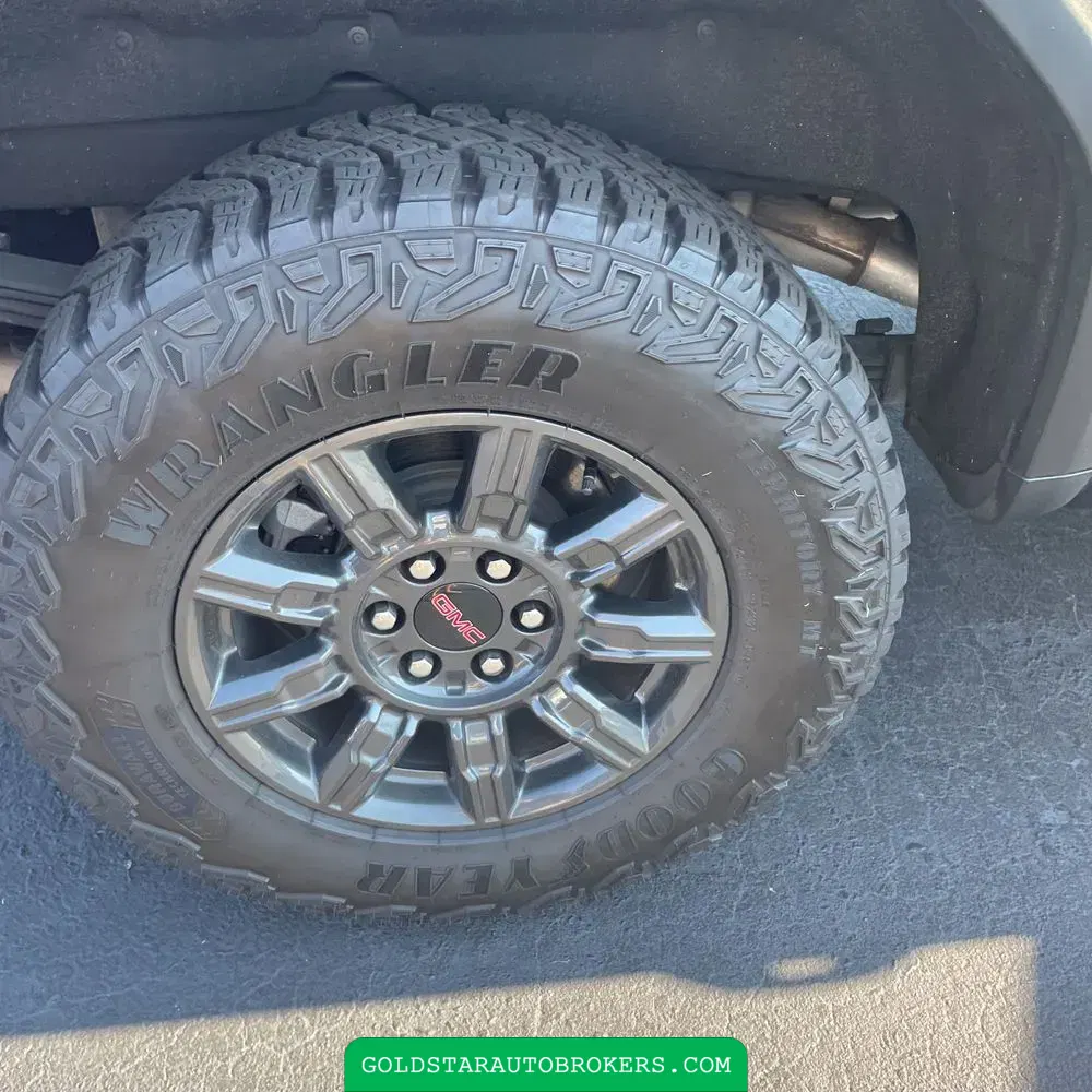 2024 GMC Sierra 1500 AT4X