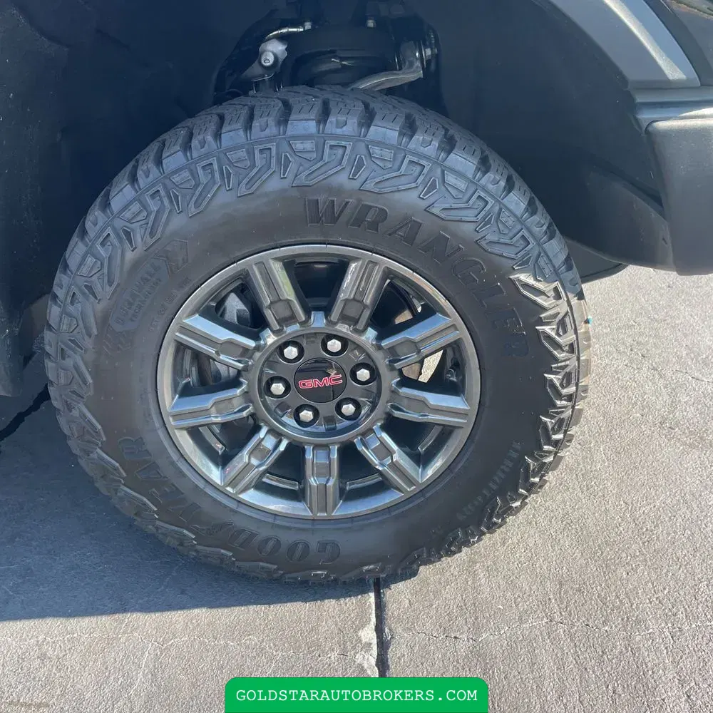 2024 GMC Sierra 1500 AT4X