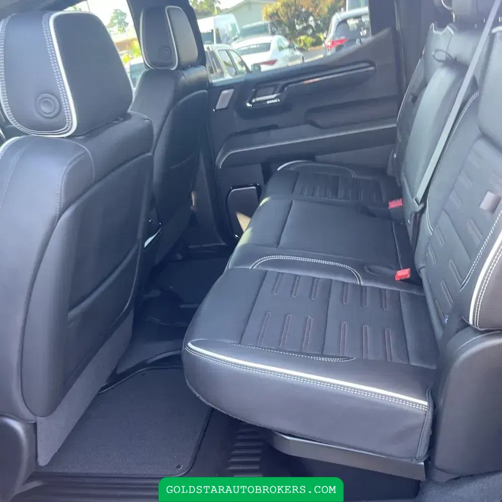 2024 GMC Sierra 1500 AT4X