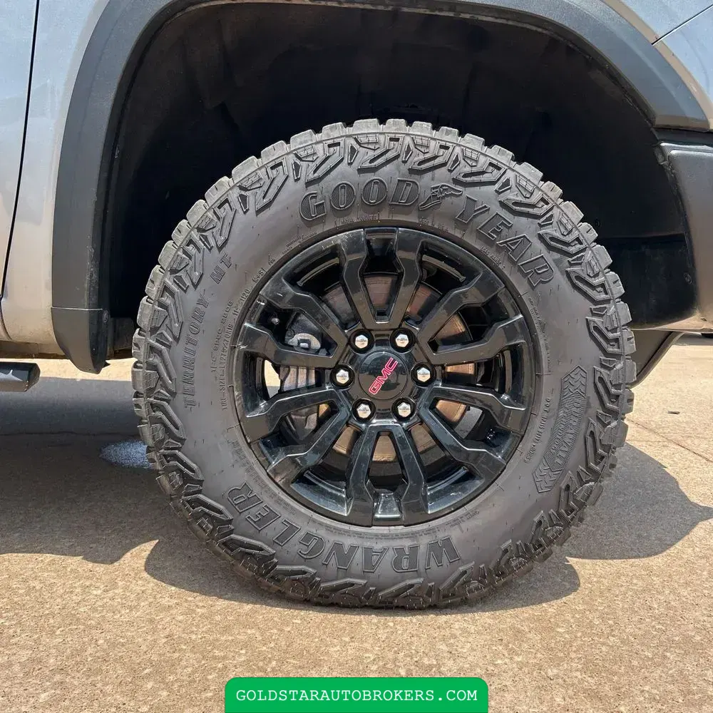 2023 GMC Sierra 1500 AT4X
