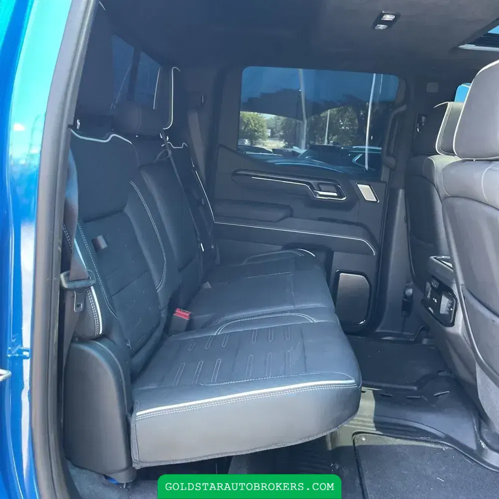 2024 GMC Sierra 1500 AT4X