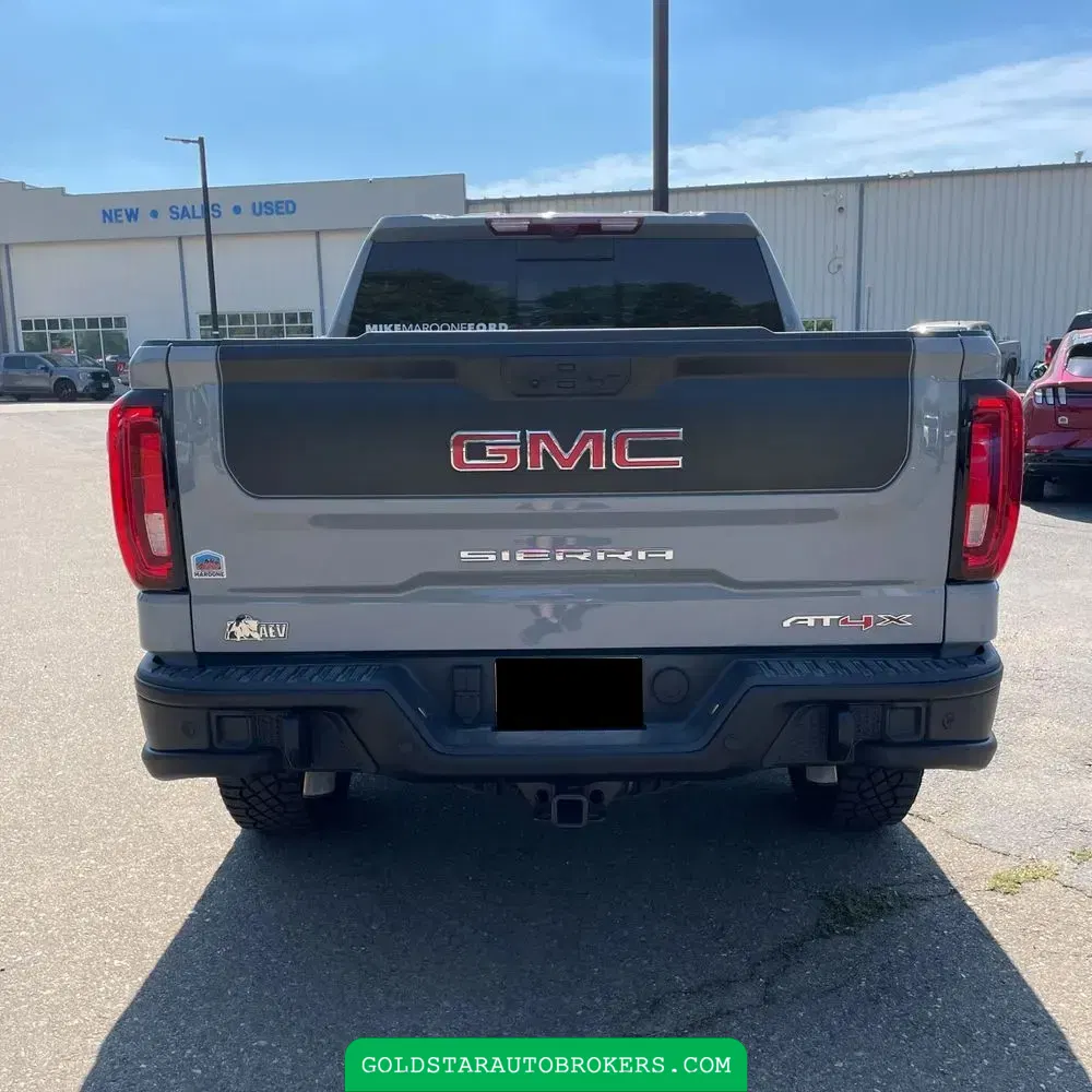 2024 GMC Sierra 1500 AT4X