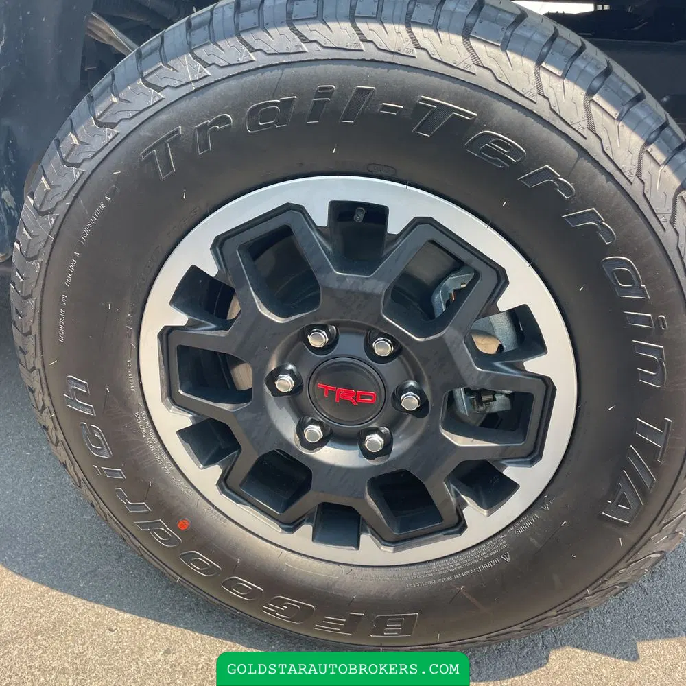 2024 Toyota Tacoma TRD Off-Road HV