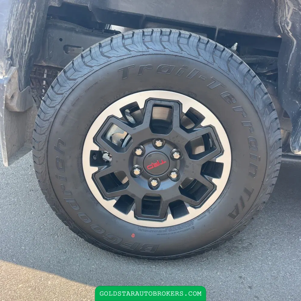 2024 Toyota Tacoma TRD Off-Road HV