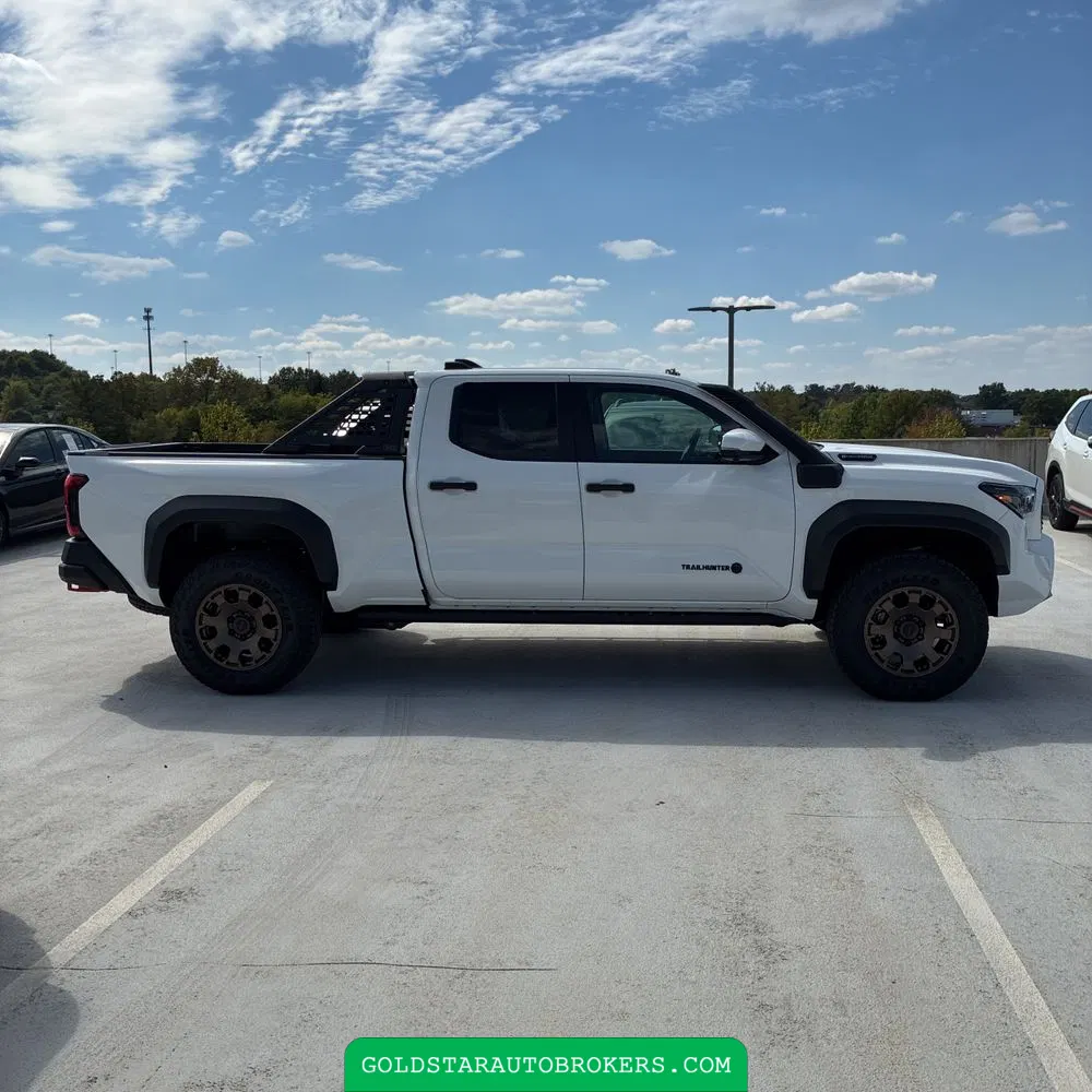 2025 Toyota Tacoma Trailhunter HV