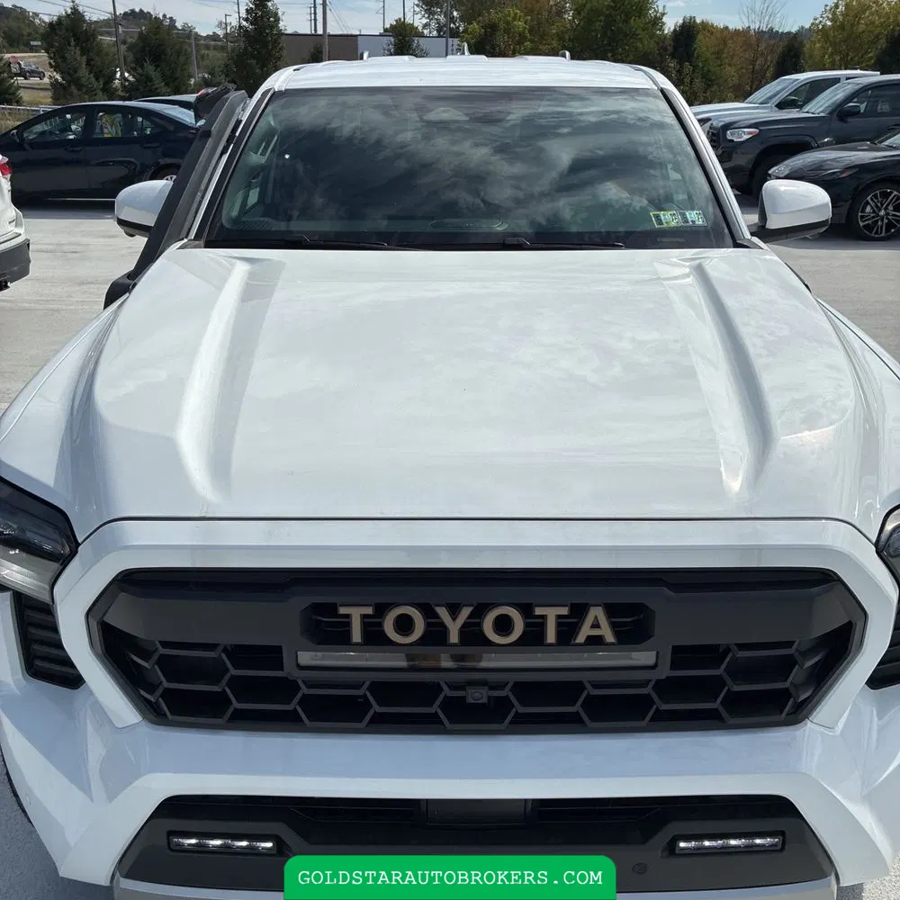 2025 Toyota Tacoma Trailhunter HV