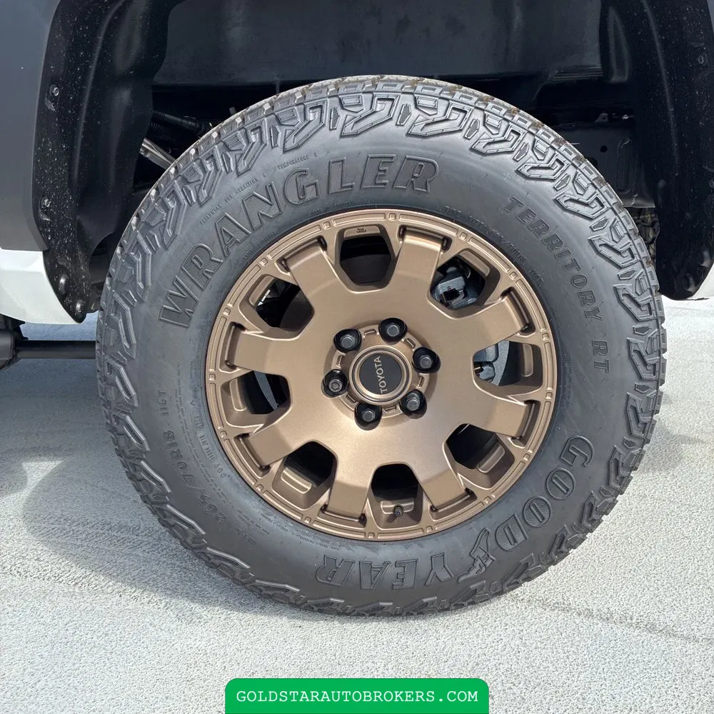 2025 Toyota Tacoma Trailhunter HV