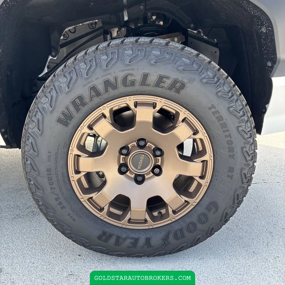 2025 Toyota Tacoma Trailhunter HV