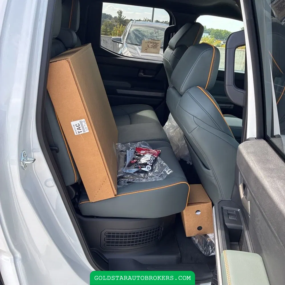 2025 Toyota Tacoma Trailhunter HV