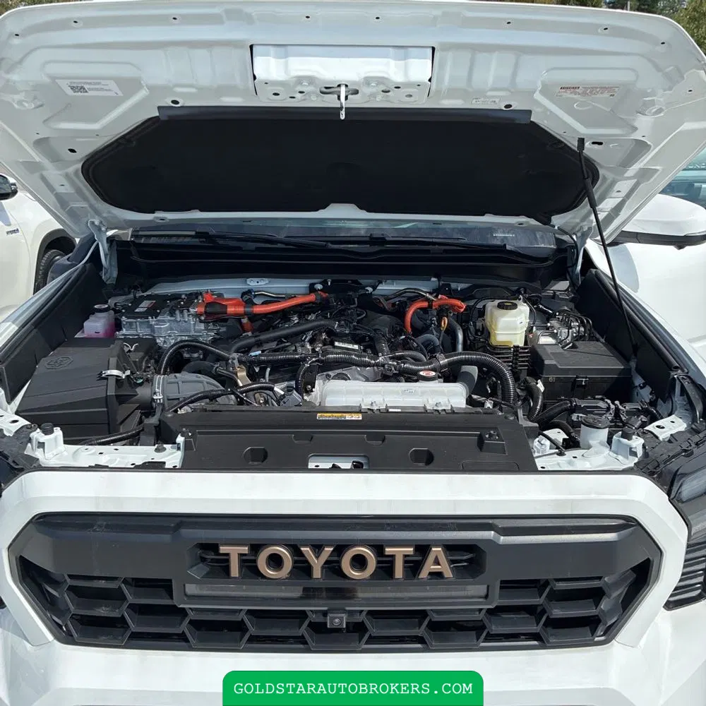 2025 Toyota Tacoma Trailhunter HV