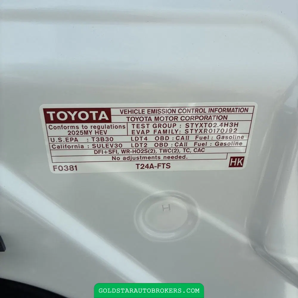 2025 Toyota Tacoma Trailhunter HV