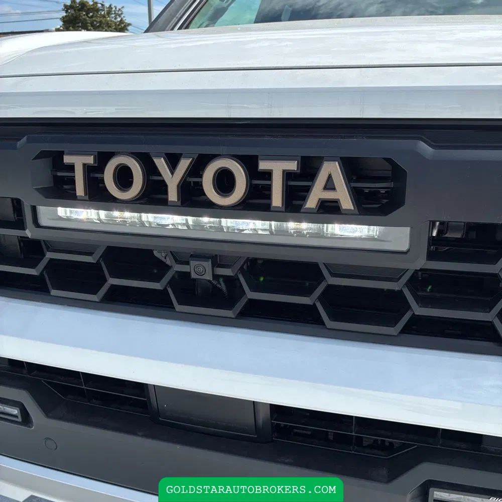 2025 Toyota Tacoma Trailhunter HV