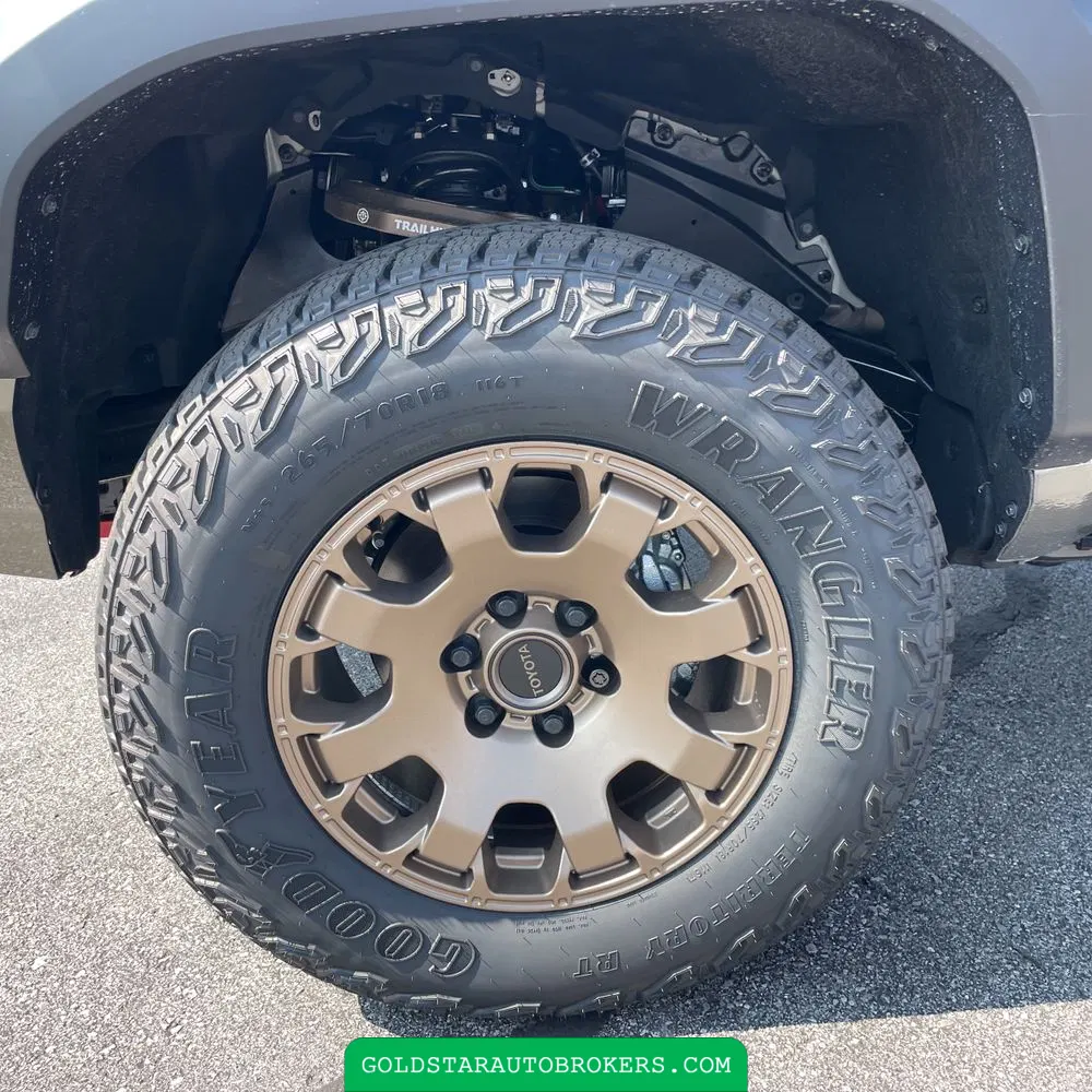 2025 Toyota Tacoma Trailhunter HV
