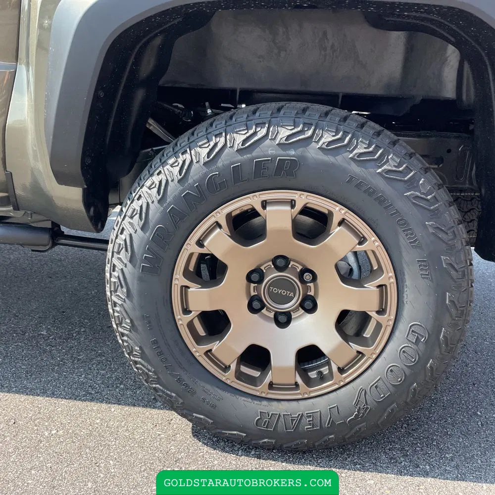 2025 Toyota Tacoma Trailhunter HV