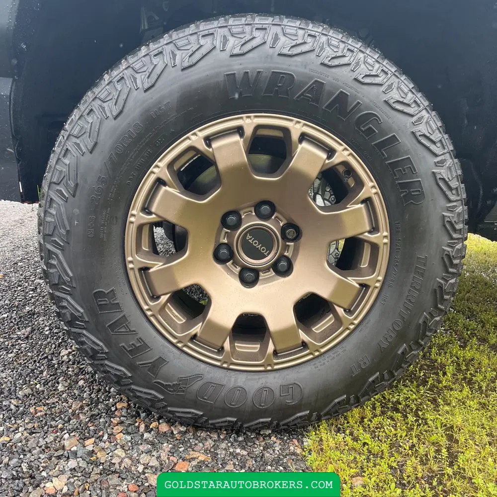 2025 Toyota Tacoma Trailhunter HV