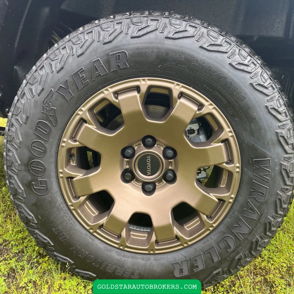 2025 Toyota Tacoma Trailhunter HV