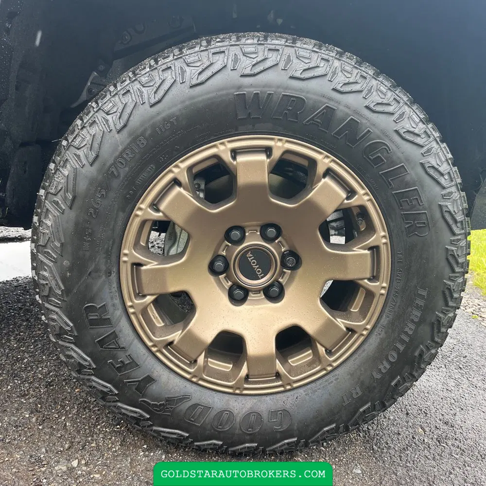 2025 Toyota Tacoma Trailhunter HV