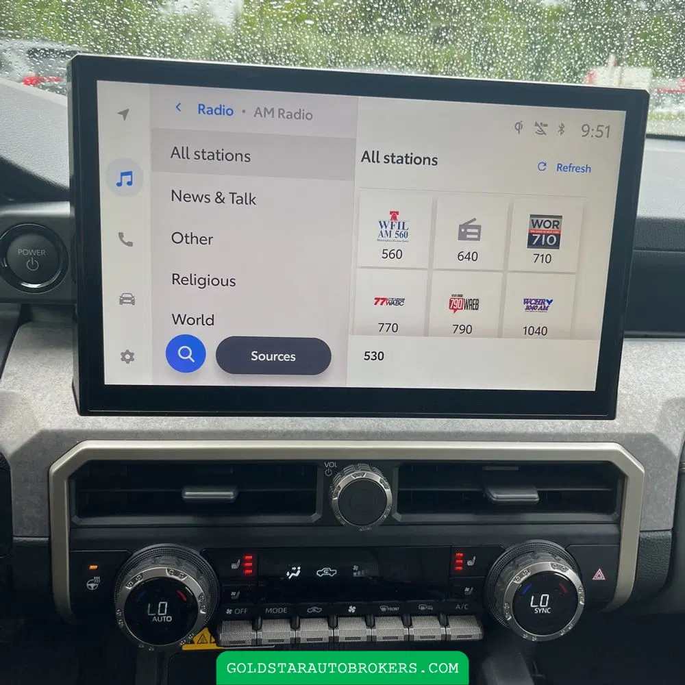 2025 Toyota Tacoma Trailhunter HV
