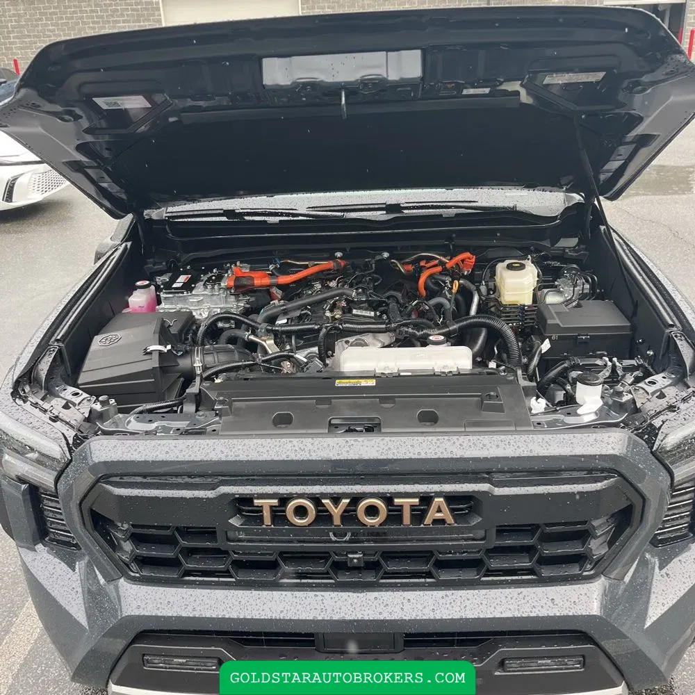 2025 Toyota Tacoma Trailhunter HV