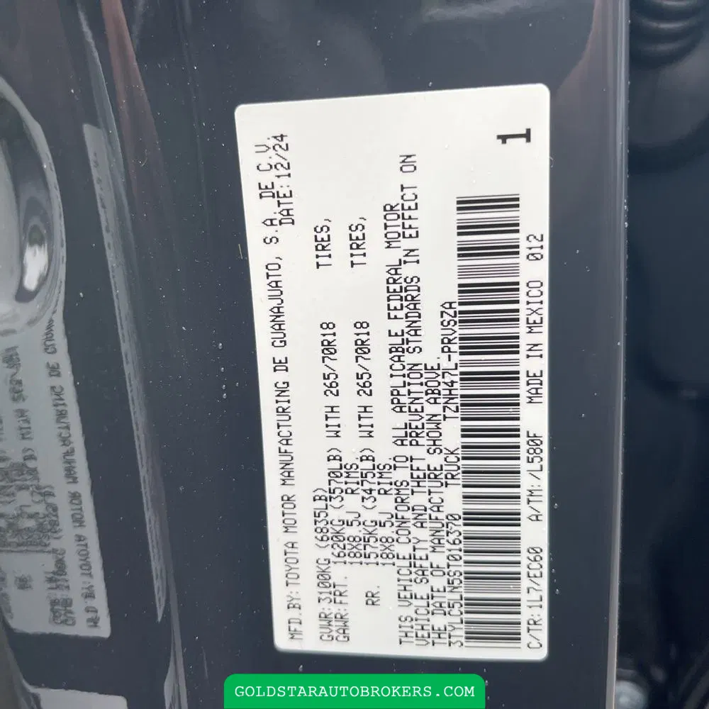 2025 Toyota Tacoma Trailhunter HV