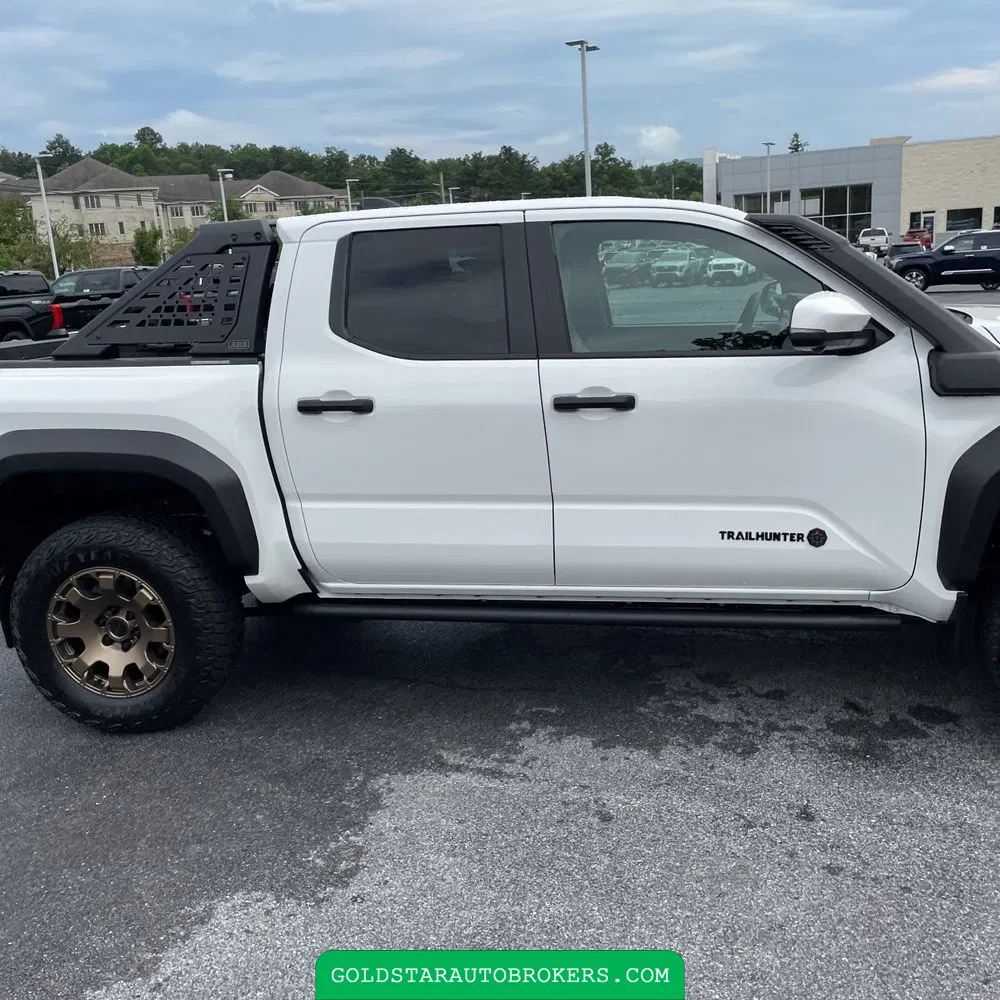 2024 Toyota Tacoma Trailhunter HV