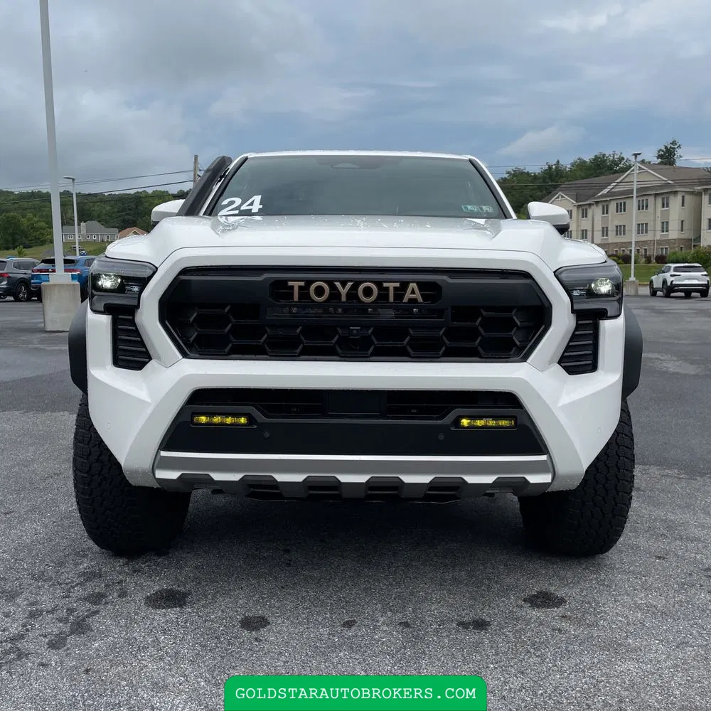 2024 Toyota Tacoma Trailhunter HV