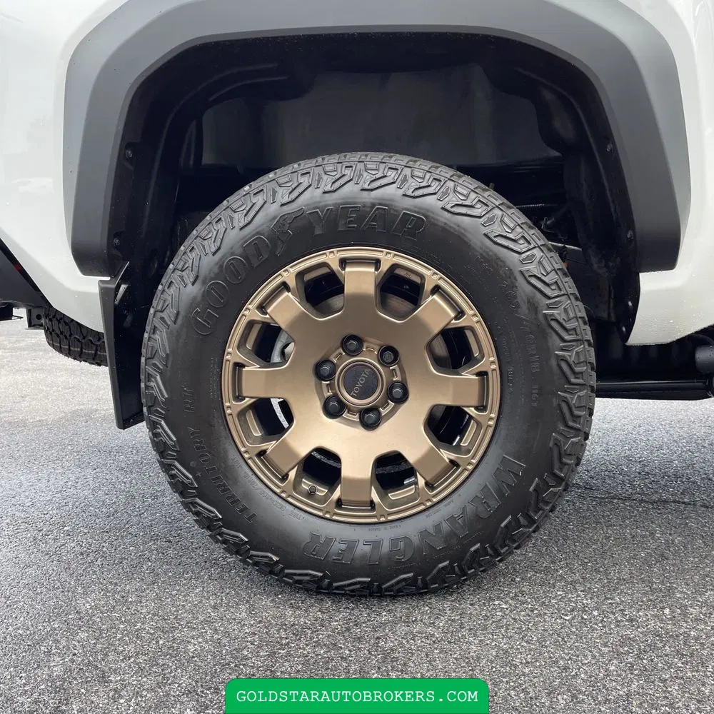2024 Toyota Tacoma Trailhunter HV