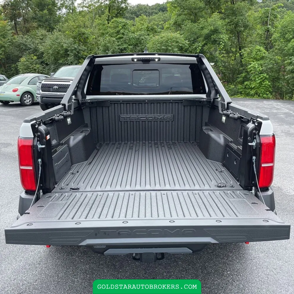 2024 Toyota Tacoma Trailhunter HV
