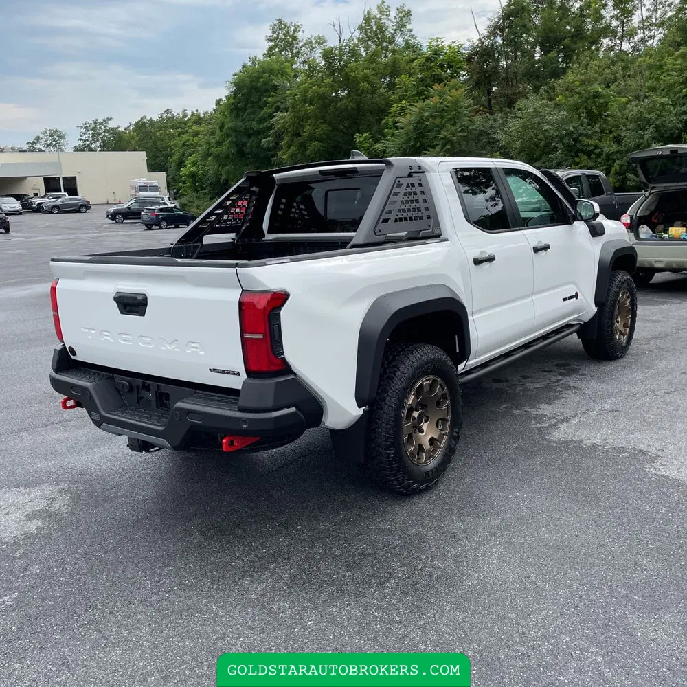 2024 Toyota Tacoma Trailhunter HV