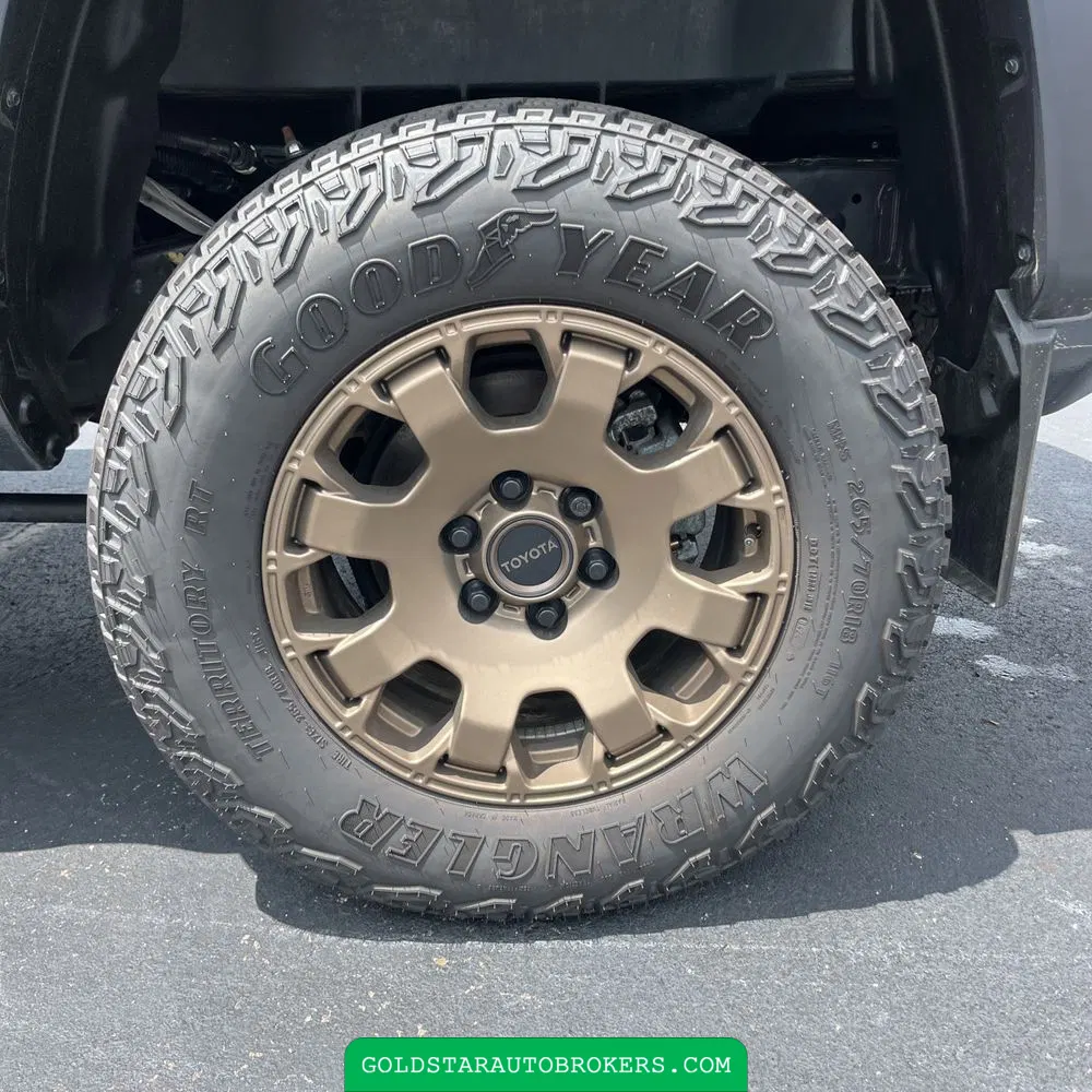 2024 Toyota Tacoma Trailhunter HV