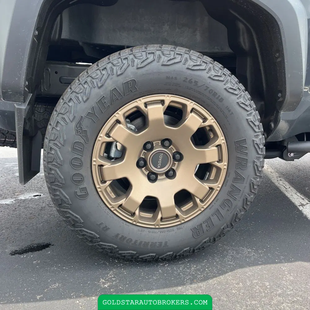 2024 Toyota Tacoma Trailhunter HV