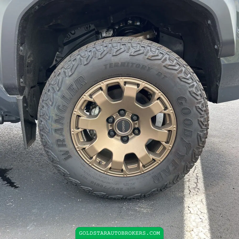 2024 Toyota Tacoma Trailhunter HV