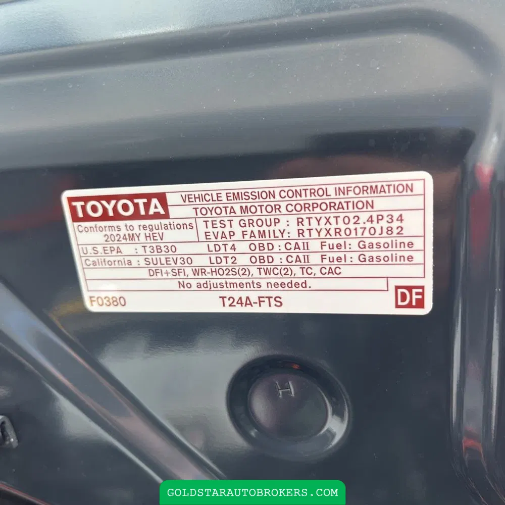 2024 Toyota Tacoma Trailhunter HV