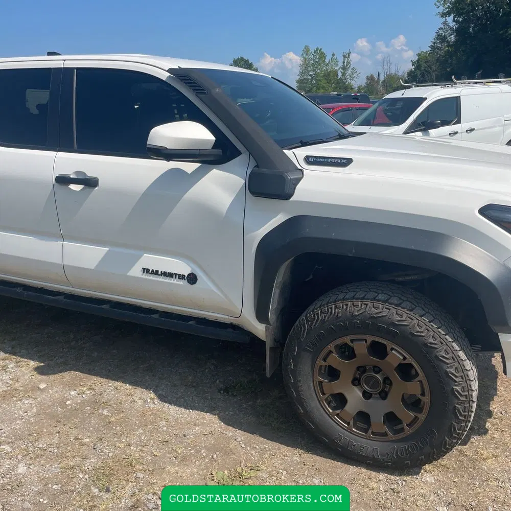 2024 Toyota Tacoma Trailhunter HV