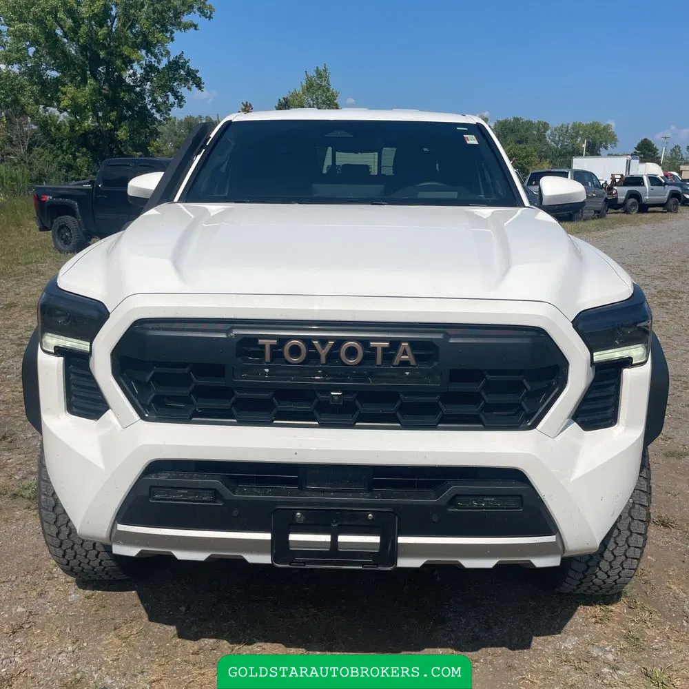 2024 Toyota Tacoma Trailhunter HV