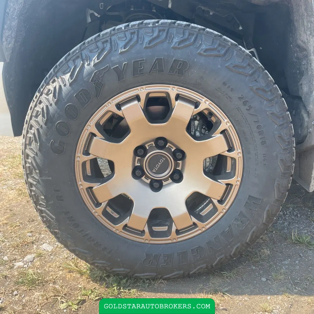 2024 Toyota Tacoma Trailhunter HV