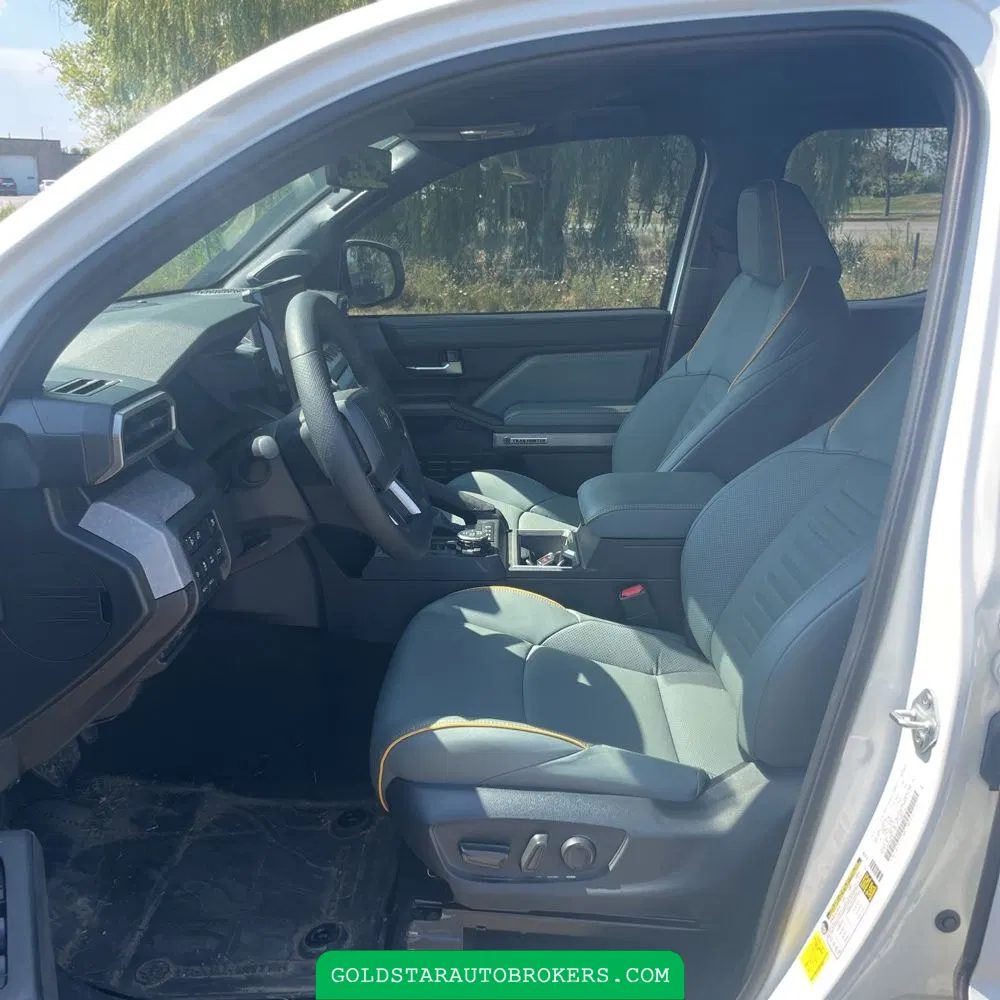 2024 Toyota Tacoma Trailhunter HV